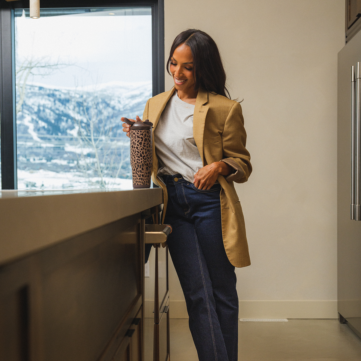 brown-leopard-32oz-946ml-z3 Ease32-BrownLeopard-WPI-9.png